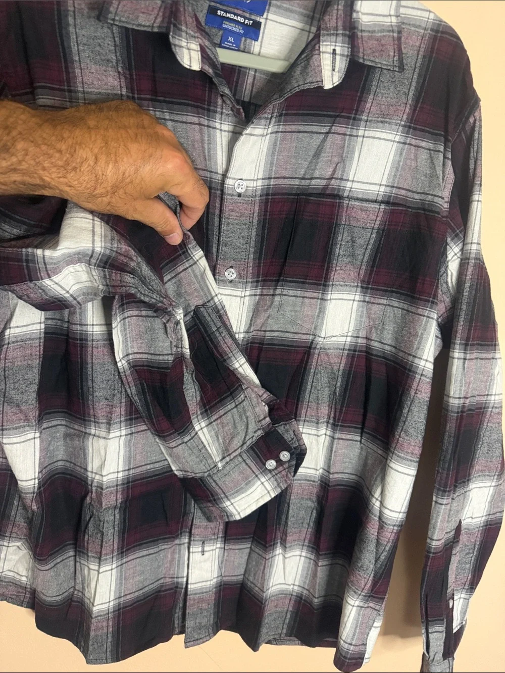Apt. 9 Men's Black, White & Burgundy Plaid Button-Down Shirt